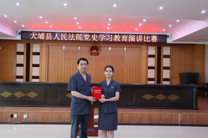一等奖合照.JPG