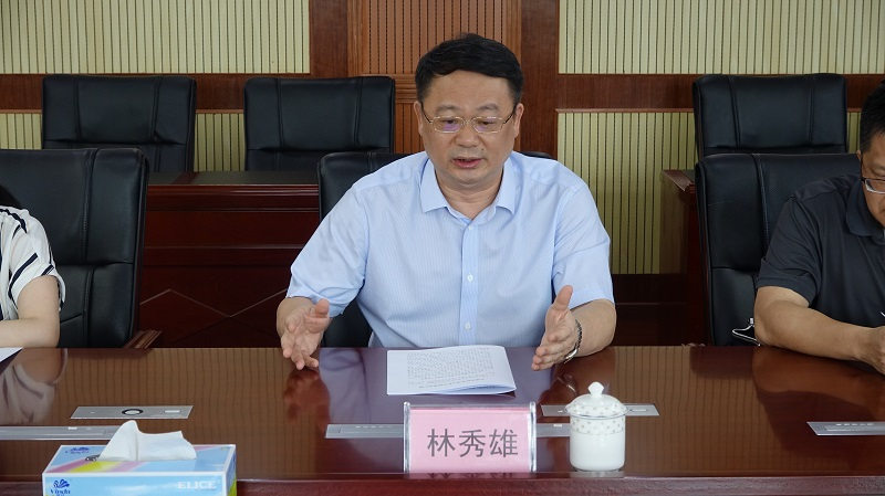 林秀雄1.jpg